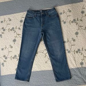 Old Navy blue cropped jeans (womens 4)